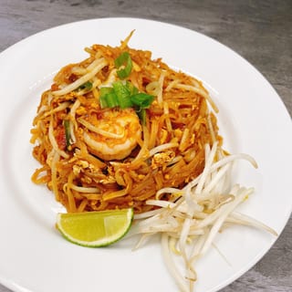 L= Pad Thai