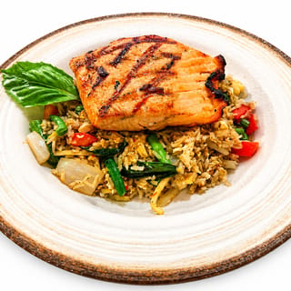 (F/R) Grilled Salmon X Green Fried Rice
